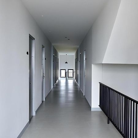 Hotel @Sleep Nakhon Pathom Exterior foto