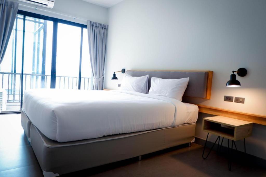 Hotel @Sleep Nakhon Pathom Exterior foto